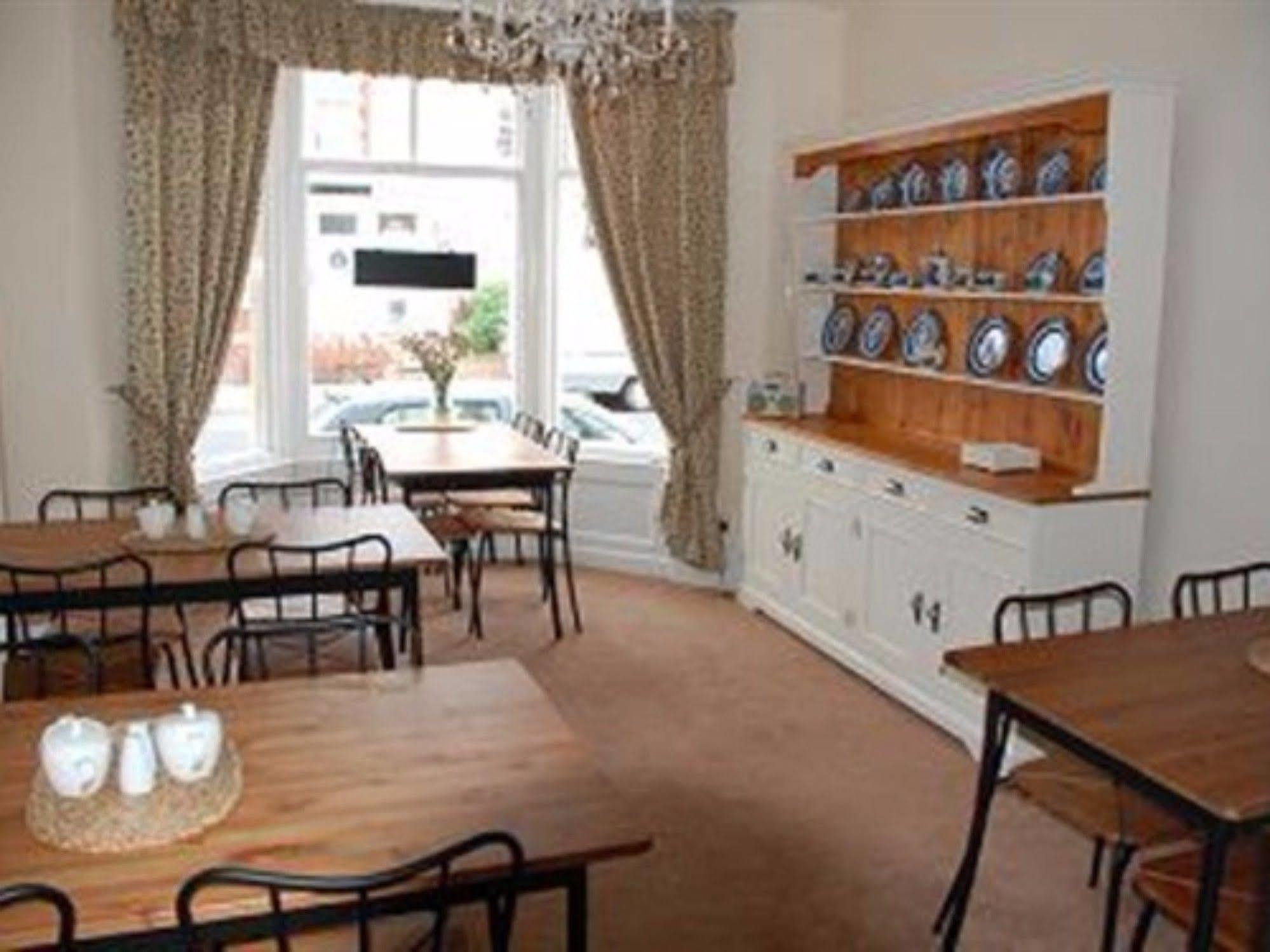 Eden House Bed & Breakfast Blackpool Dış mekan fotoğraf