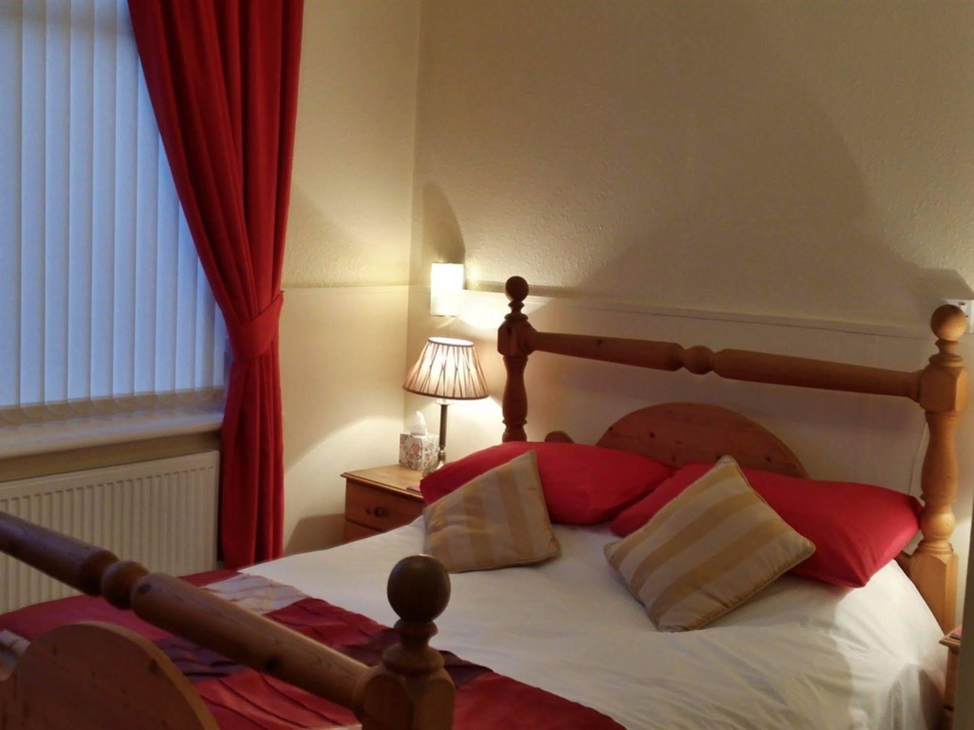 Eden House Bed & Breakfast Blackpool Dış mekan fotoğraf