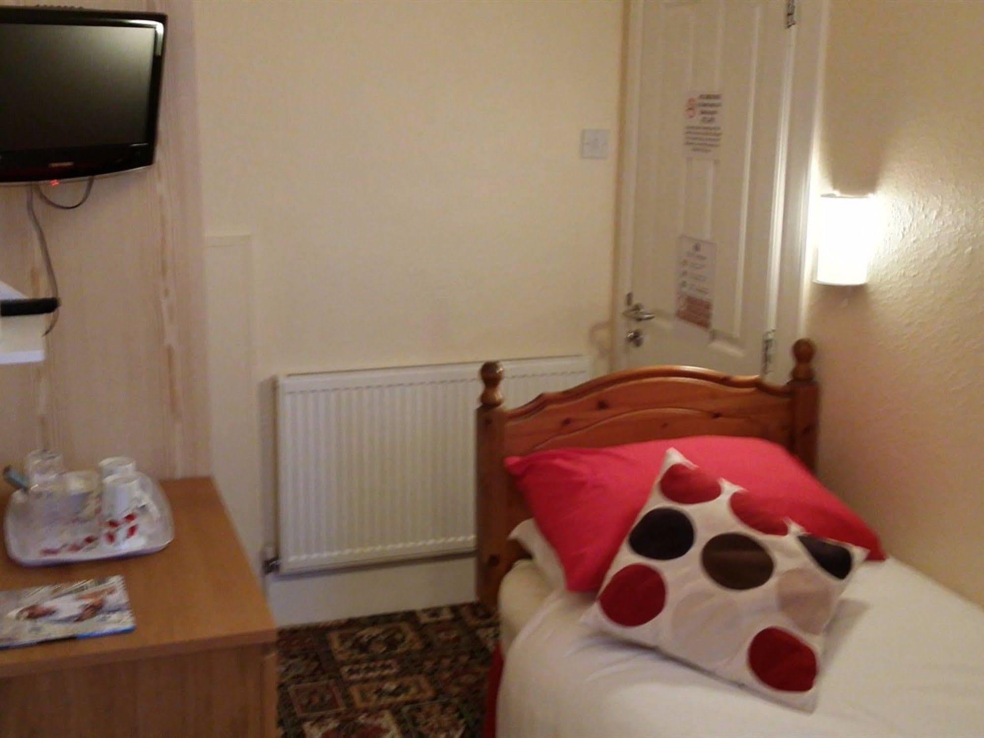 Eden House Bed & Breakfast Blackpool Dış mekan fotoğraf